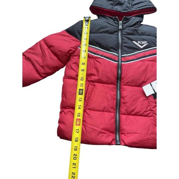 Pony Boys Sz 4T Red White Black Hooded Puffer Coat. New - Picture 3 of 7